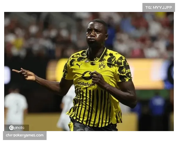 多特蒙德2-0击败亚特兰大,吉拉西传射建功 多特蒙德2-0击败亚特兰大,吉拉西传射建功