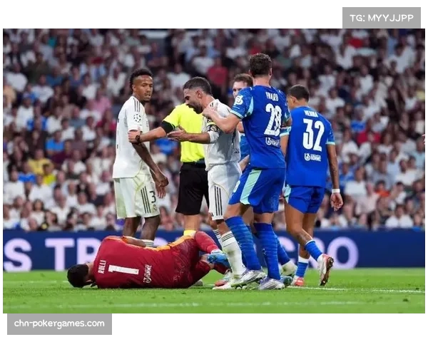 冲突与红牌：马赛vs巴黎一战火爆场面全记录